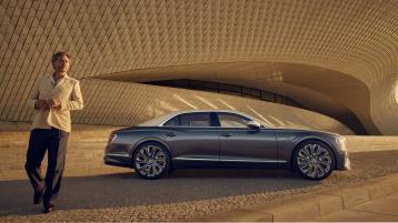 New hybrid Bentley Flying Spur Mulliner